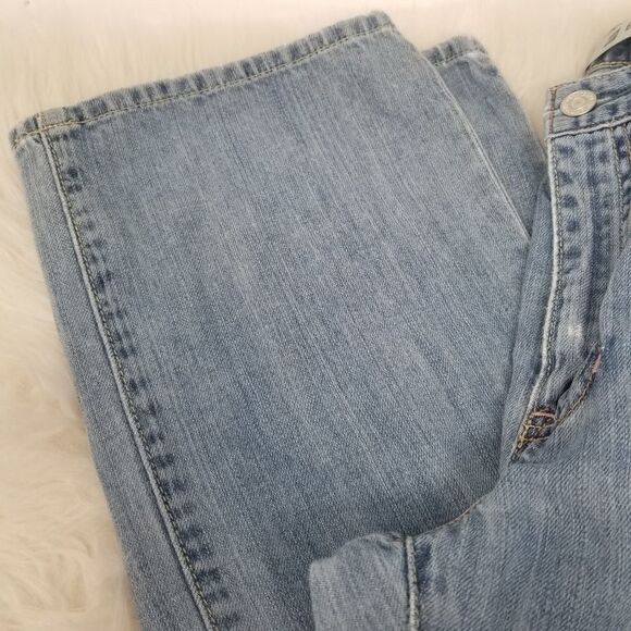 GAP BOOT CUT LIGHT WASH. SZ - Picture 7 of 8